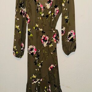 Bar III Olive Floral Long Sleeve Dress
